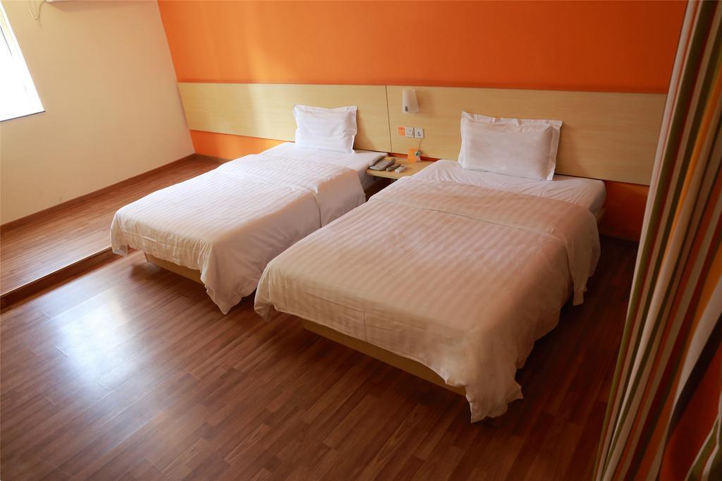 7Days Inn Laiwu Fengcheng West Street Δωμάτιο φωτογραφία